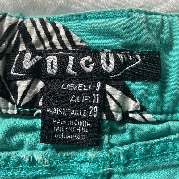 Volcom Teal 2" Hot Short - 9 - Picture 3 of 7